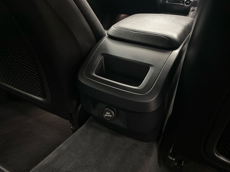 2019 Volvo S60 T5 (250hp) R-Design Auto €25,995