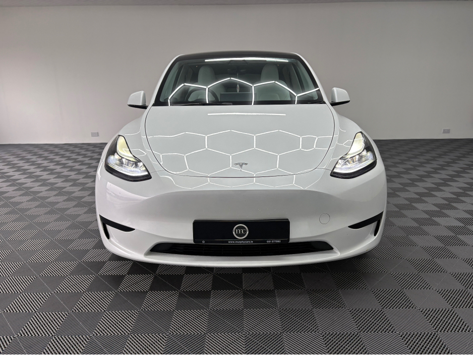 2023 Tesla Model Y - image 8