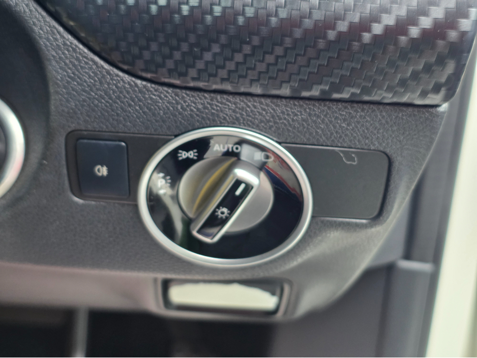 2014 Mercedes-Benz A Class - image 9