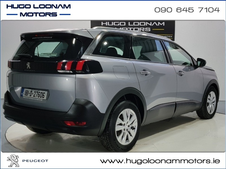 2018 Peugeot 5008 - image 7
