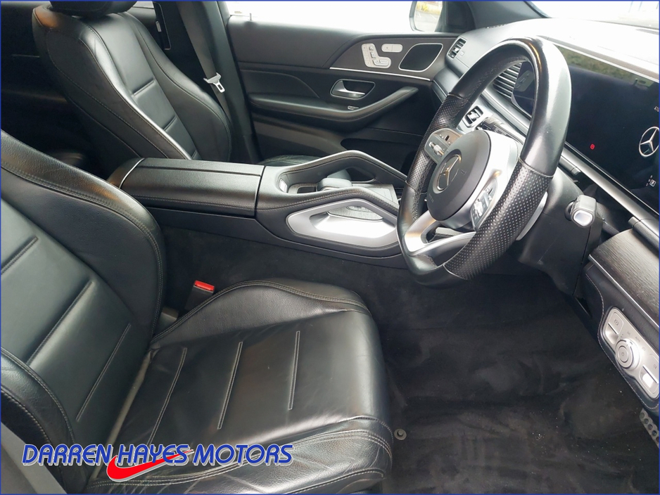 2022 Mercedes-Benz GLE Class - image 12