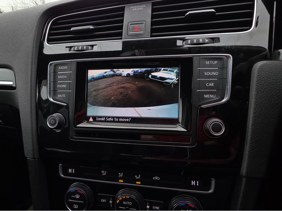 2013 Volkswagen Golf 1.4 HIGHLINE EDITION ALCANTARA PARKING SENSORS - SIMI DEALER - LOW ROAD TAX BAND