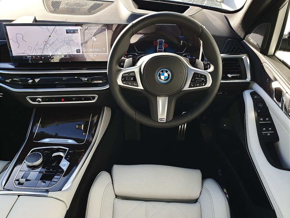 2026 BMW X5 - image 5