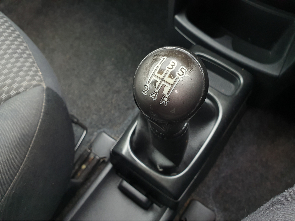 2007 Nissan Note - image 20