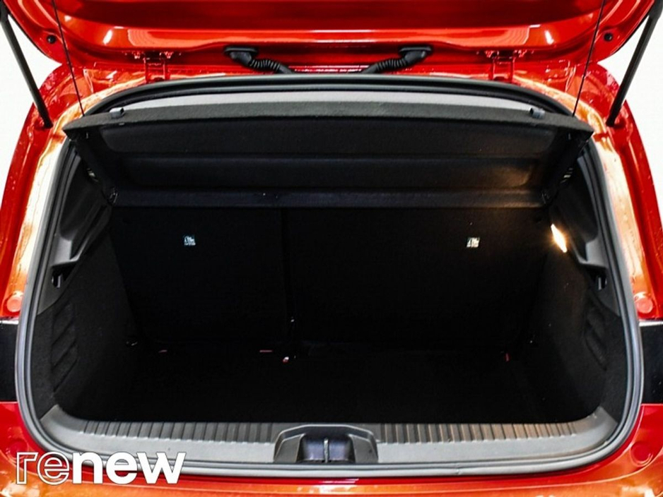 2025 Renault Clio - image 12