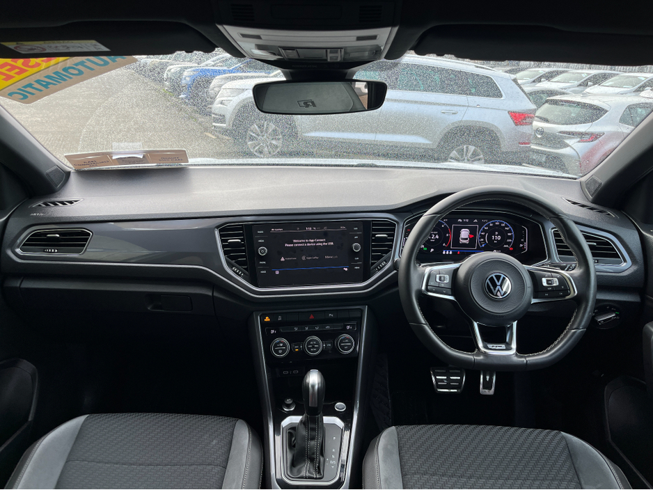 2021 Volkswagen T-Roc - image 14