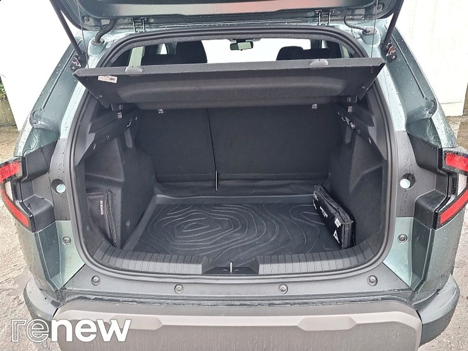 2024 Dacia Duster - image 12