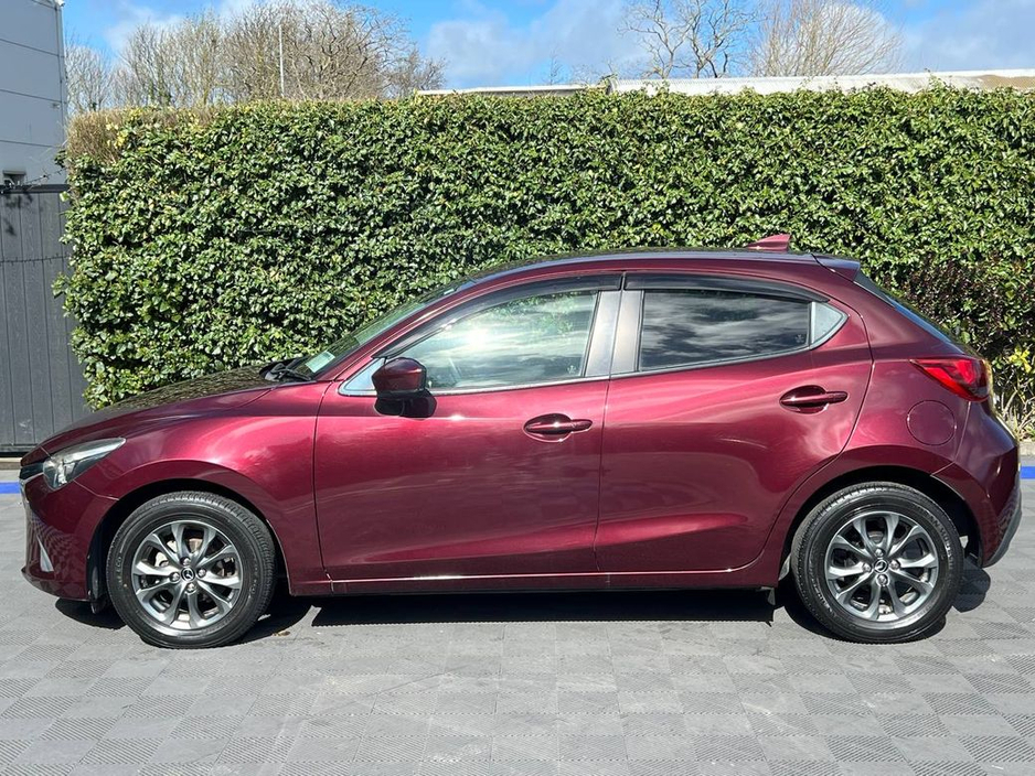 2017 Mazda Demio - image 3