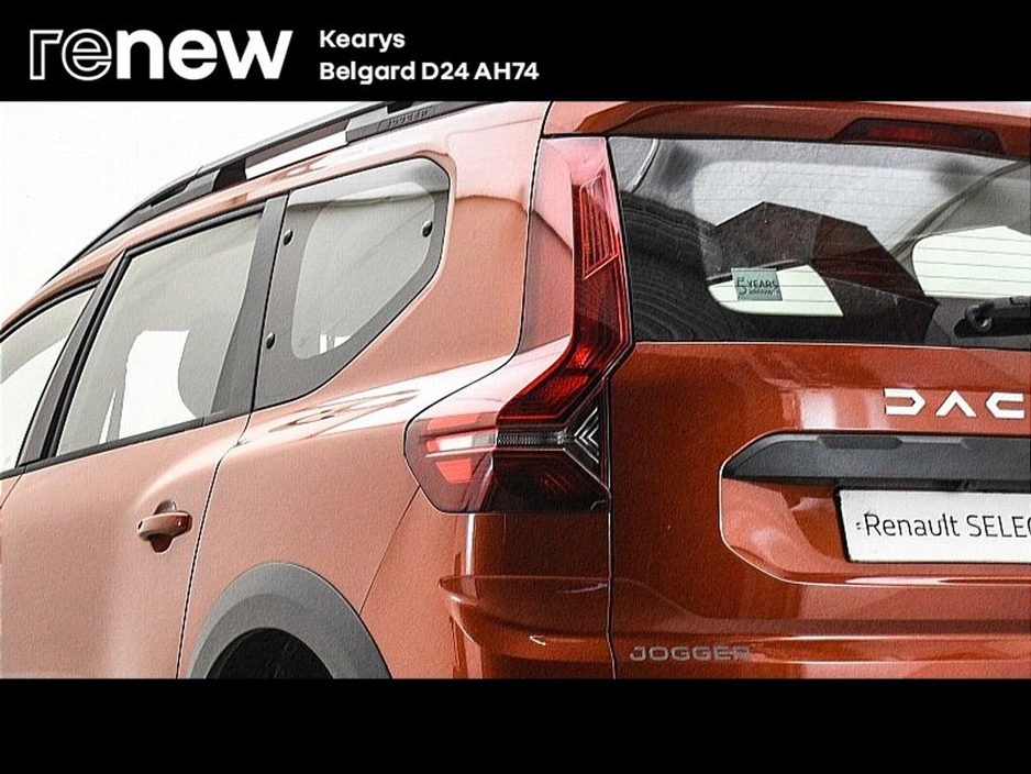 2023 Dacia Jogger - image 18