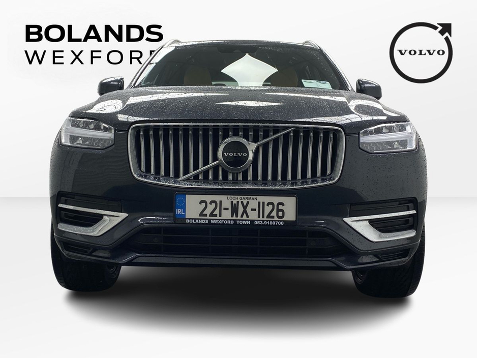 2022 Volvo XC90 - image 7