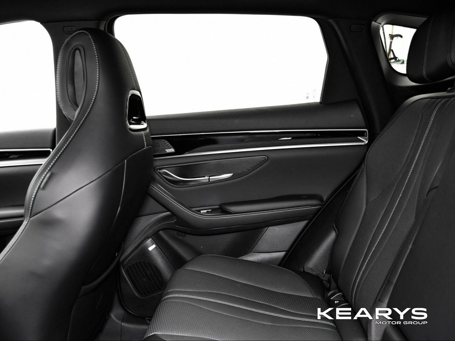 2026 BYD Seal U Order your 261 Seal U Comfort Black today!