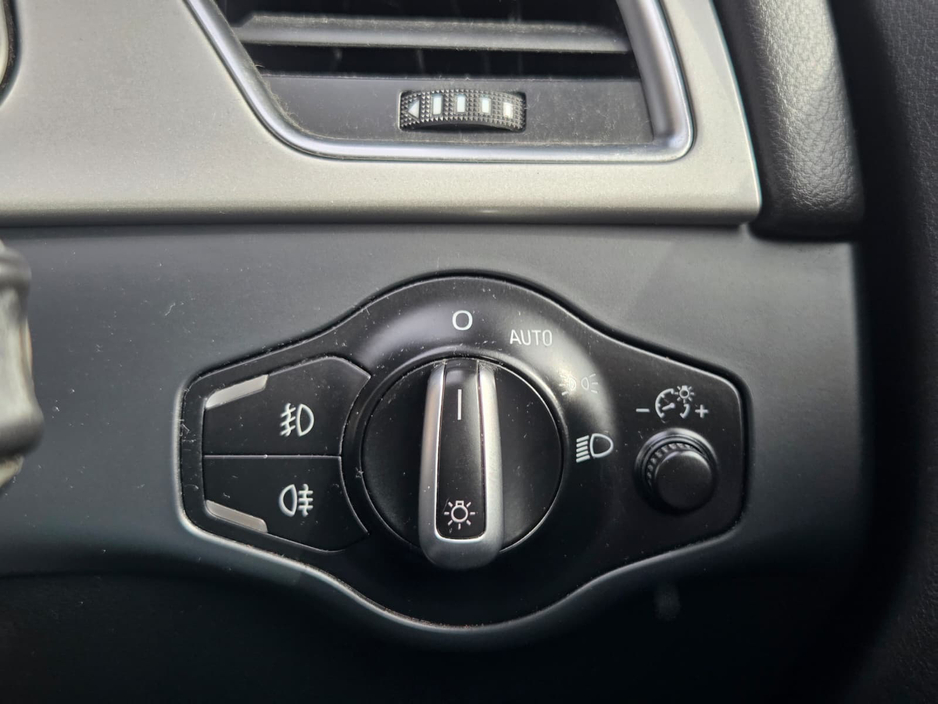 2011 Audi A5 - image 18