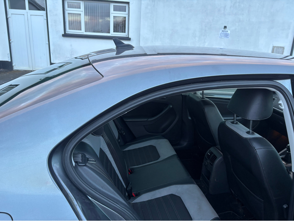 2016 Volkswagen Jetta HIGHLINE 2.0 TDI MANUAL 5SPEED 110BHP 4DR €12,500