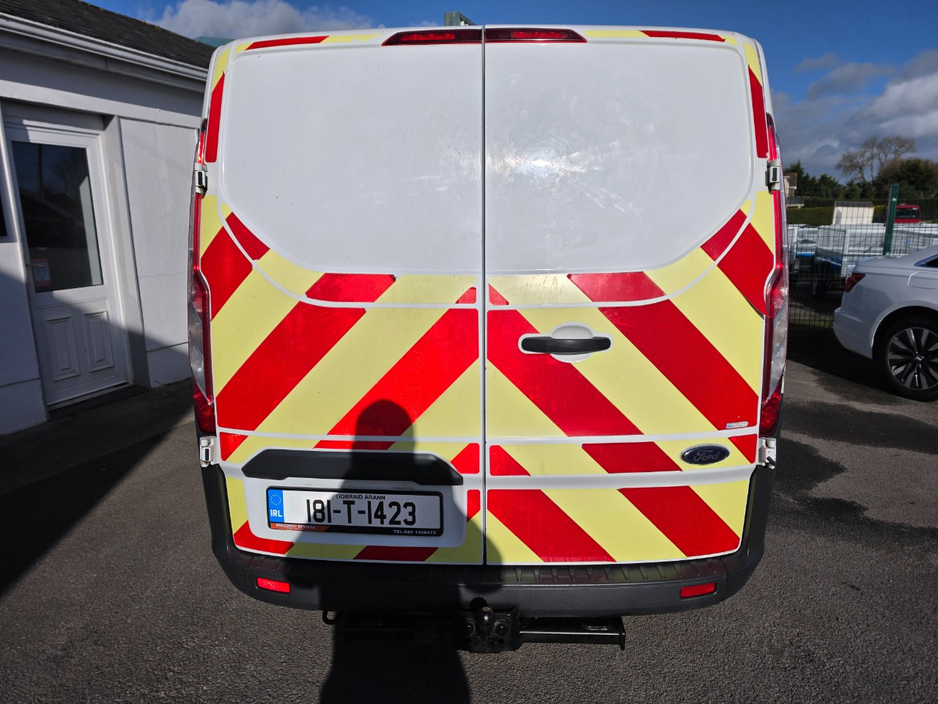 2018 Ford Transit Custom - image 8