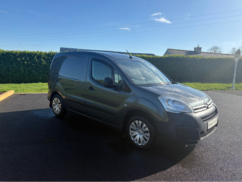 2018 Citroen Berlingo - image 8