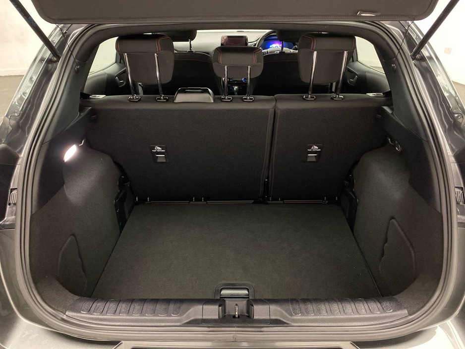 2024 Ford Puma - image 13