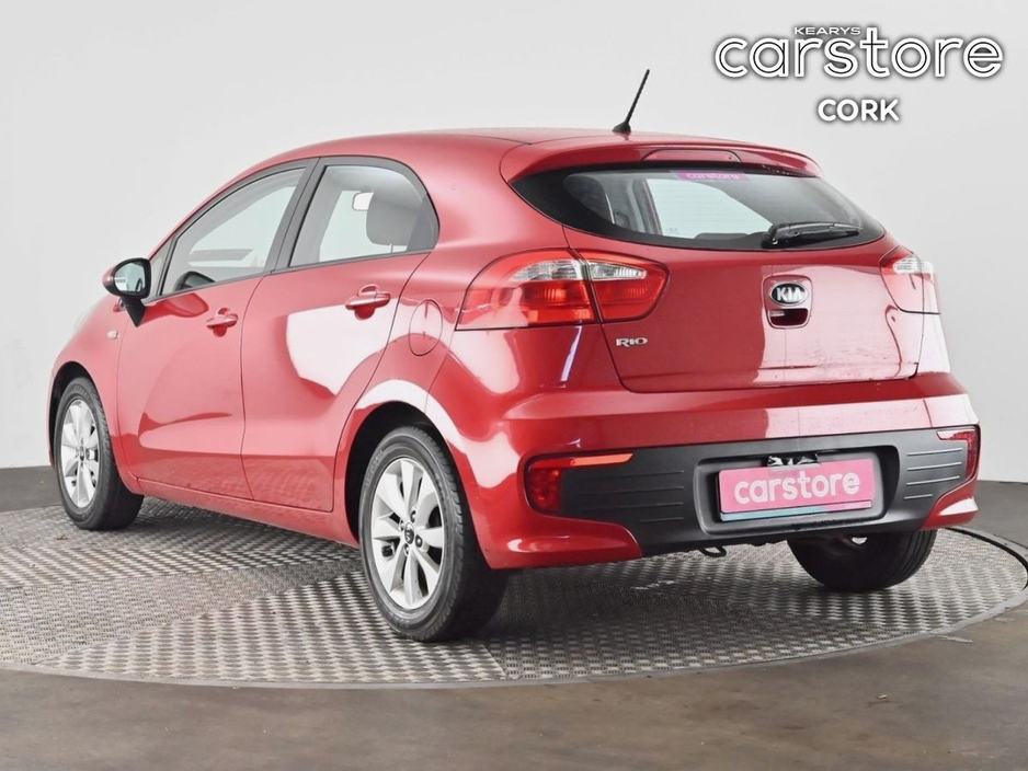 2017 Kia Rio - image 3