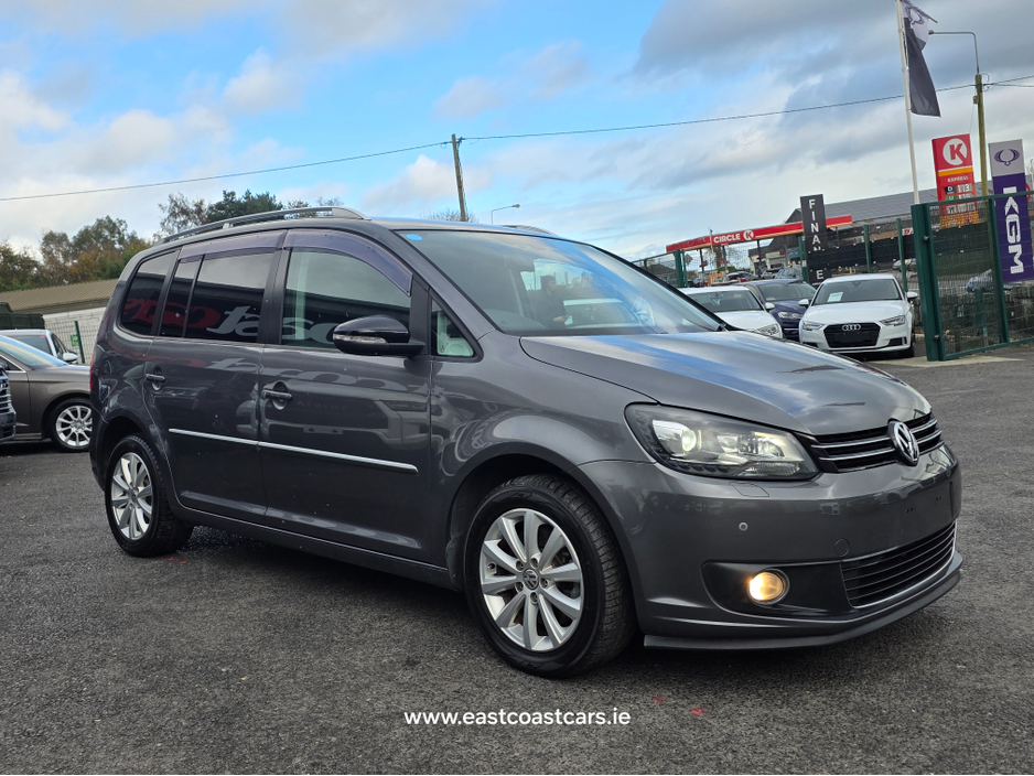 2012 Volkswagen Touran 7 SEATER * HIGHLINE ALCANTARA SEATS * REVERSING CAMERA * SIMI DEALER - SPECIALISING IN IMPORTS OF JAP AUTOMATIC HI SPEC BLUEMOTION // LARGE TOUCH SCREEN // €10,500