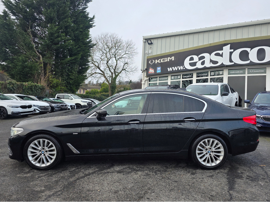 2017 BMW 5 Series ( 172 REG ) 523D LUXURY - CARPLAY NAVIGATION EDITION FULL LEATHER ELECTRIC HEATED SEATS - 360 REVERCE CAMERA - PRIVACY GLASS €24,950