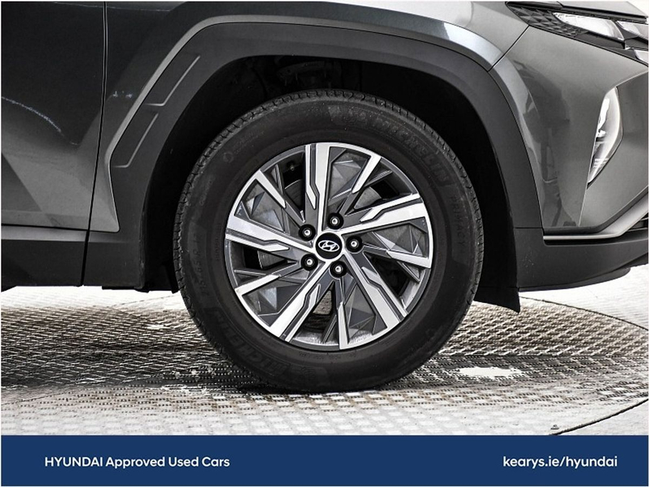 2022 Hyundai Tucson - image 8