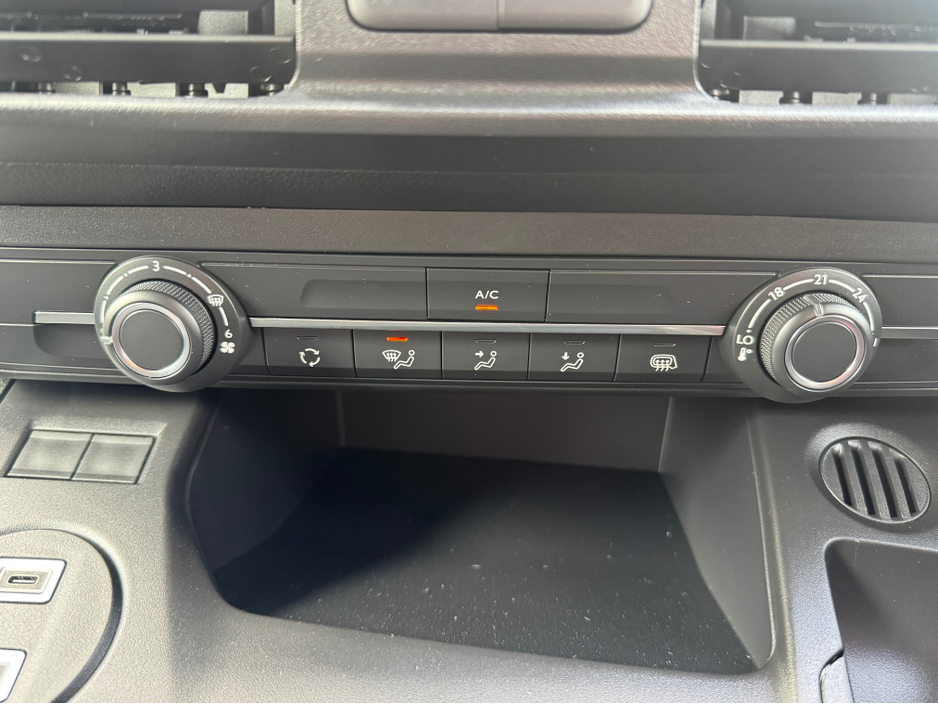 2026 Citroen Berlingo - image 26