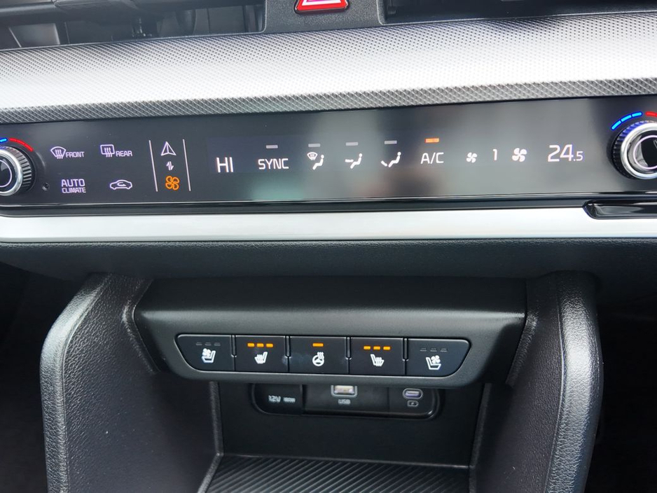 2024 Kia Sportage - image 13