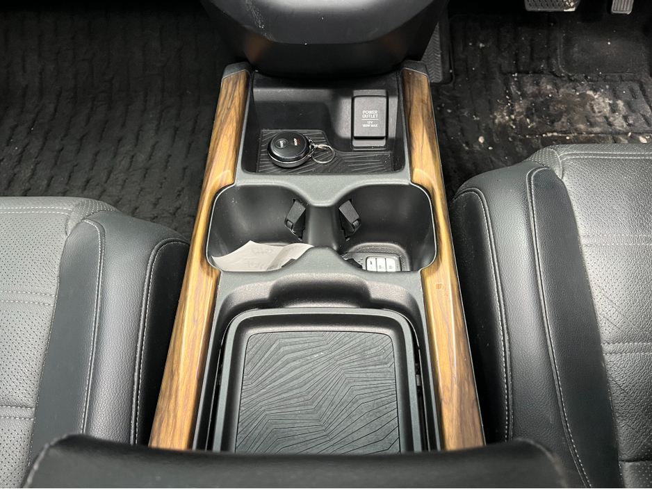 2018 Honda CR-V €24950! 2018 HONDA CR-V HEV EX HYBRID MASTERPIECE 2.0 AUTOMATIC / CRUISE CONTROL / REVERSE CAMERA / ELECTRIC MEMORY & HEATED SEATS / PANORAMIC SUNROOF €24,950