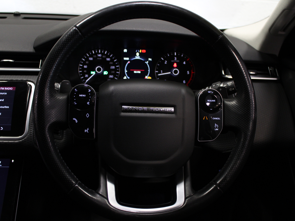 2020 Land Rover Range Rover Velar - image 17