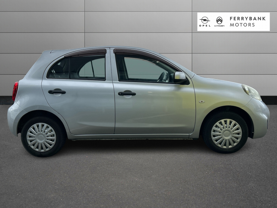 2013 Nissan Micra - image 4