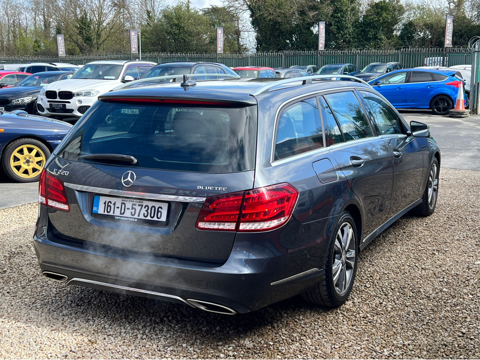 2016 Mercedes-Benz E Class - image 5