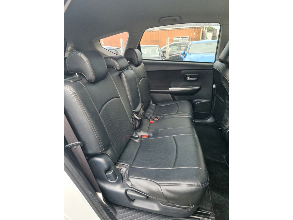 2019 Toyota Prius Alpha 7 seater self charging Hybrid €22,450