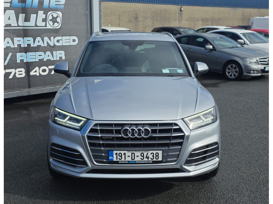 2019 Audi Q5 - image 2