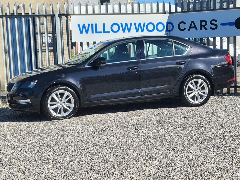2019 Skoda Octavia - image 6