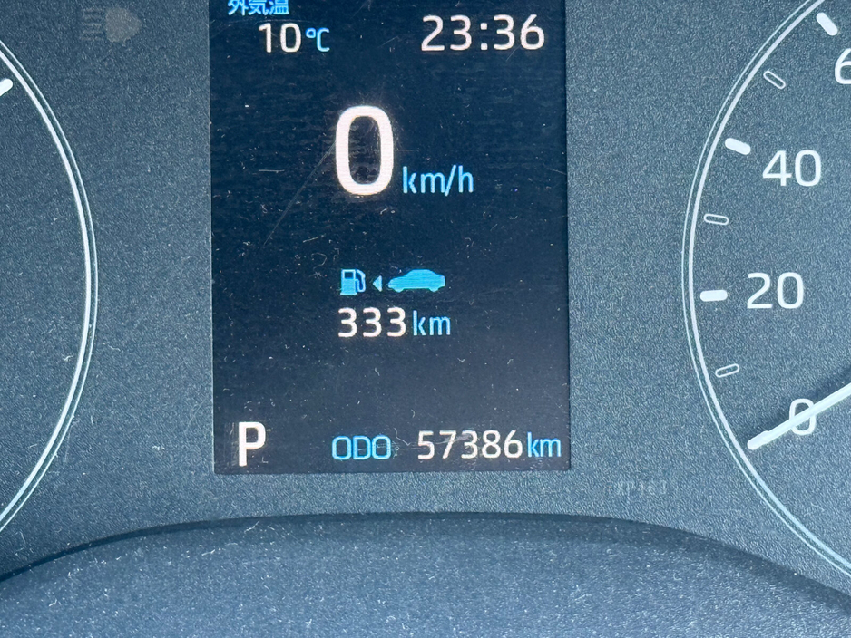 2021 Toyota Yaris - image 10