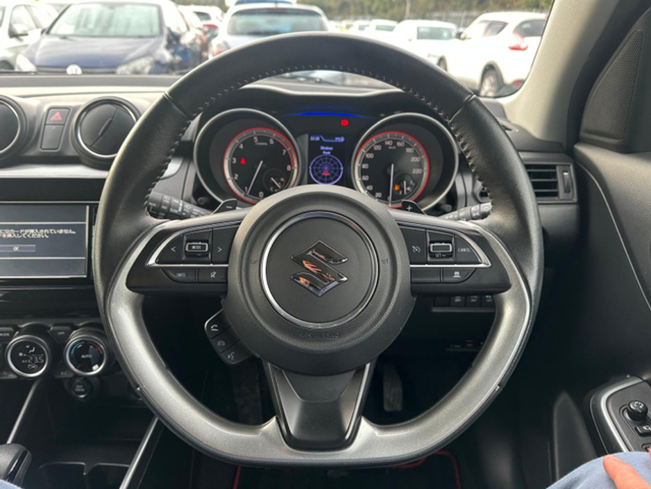 2018 Suzuki Swift - image 17