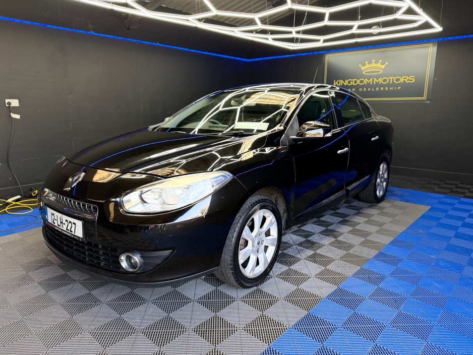 2012 Renault Fluence - image 6