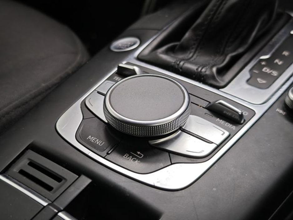 2015 Audi A3 - image 22