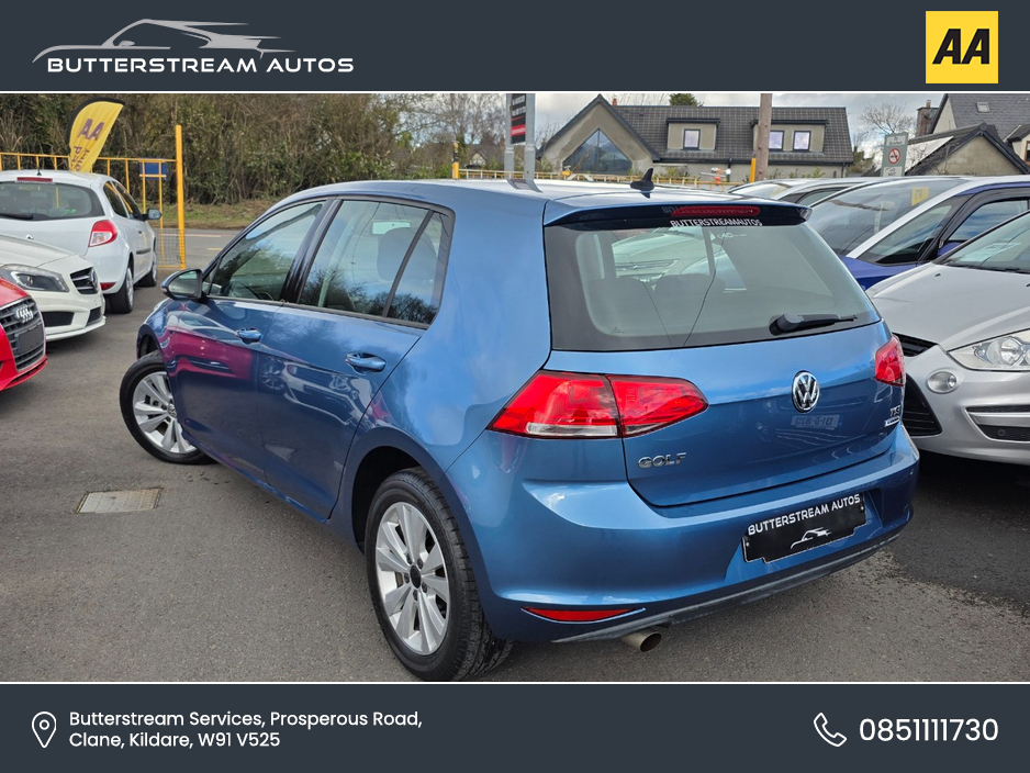 2015 Volkswagen Golf - image 4