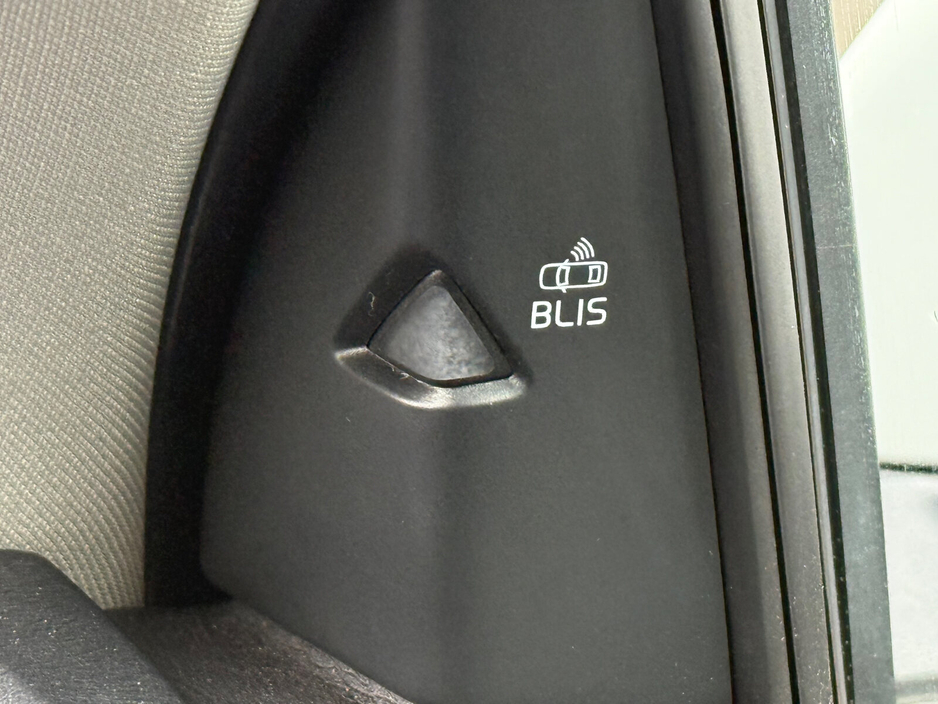 2018 Volvo V40 D2 (120hp) Momentum Edition Geartronic