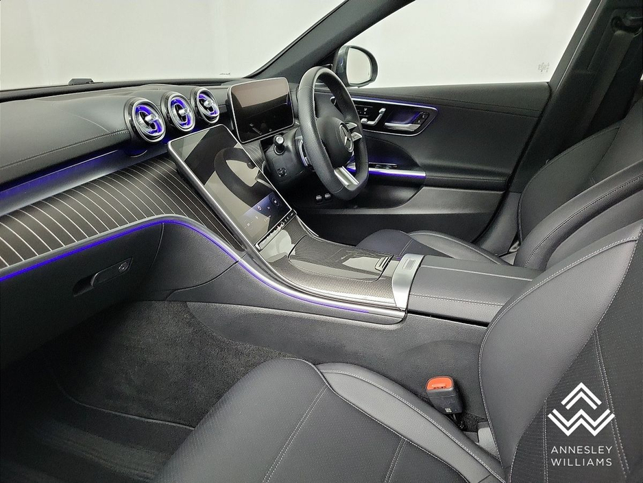 2025 Mercedes-Benz C Class - image 13