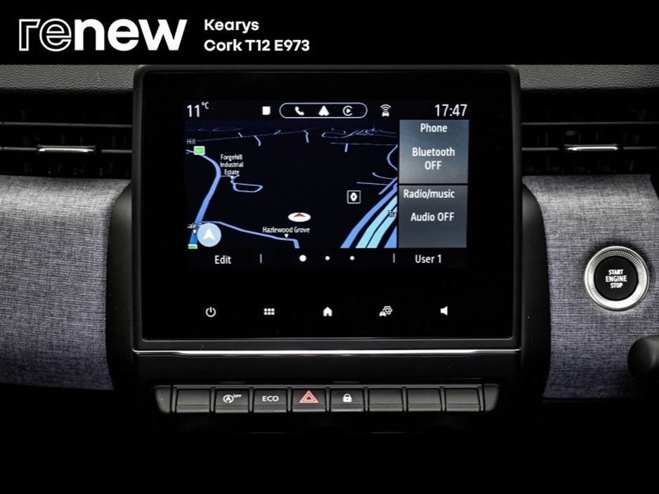 2025 Renault Clio - image 18