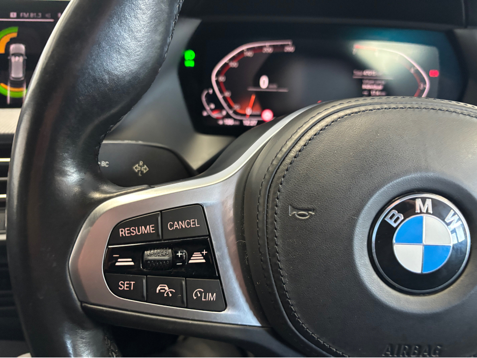 2020 BMW 1 Series *BMW 118i* *HEATED ELECTRIC SEATS* *KEYLESS ENTRY* *PARKING SENSORS* *RECERSE CAMERA* *BLIND SPOT ASSIST* *TRADE INS WELCOME* *FINANCE AVAILABLE* €27,950