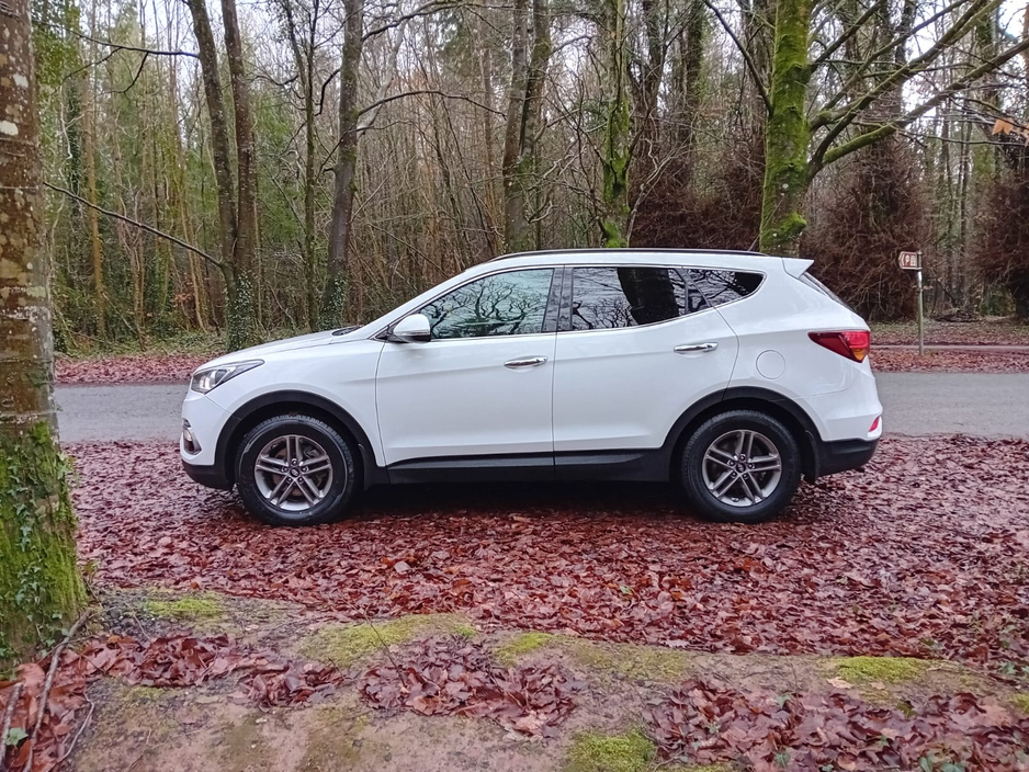 2018 Hyundai Santa Fe 2.2 CRDI EXECUTIVE 4 WD 7 SEATER  @ REDDY2DRIVE LTD €18,850