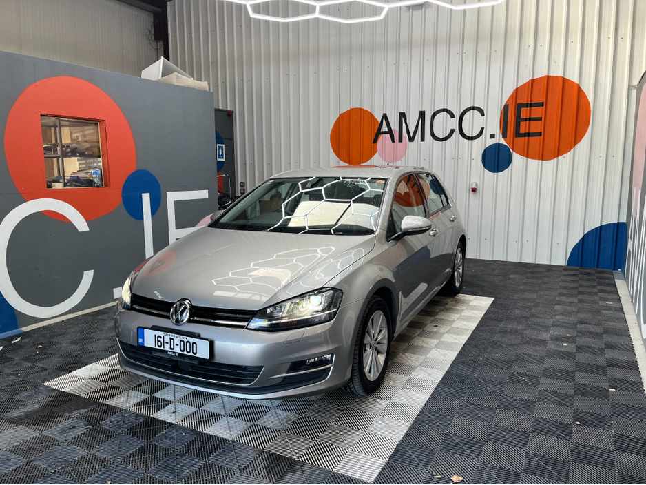 2016 Volkswagen Golf - image 5