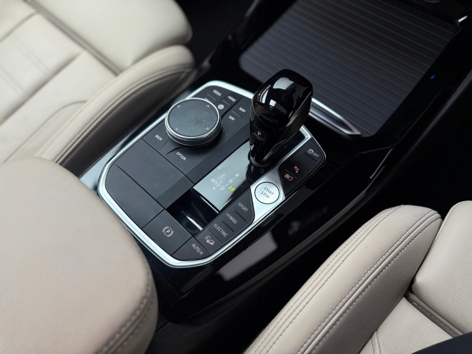 2022 BMW X3 - image 17