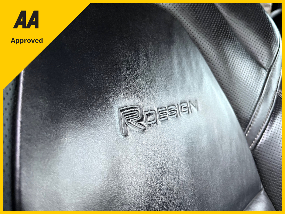 2017 Volvo XC90 D5 R-DESIGN 235HP 5DR AUTO €29,950