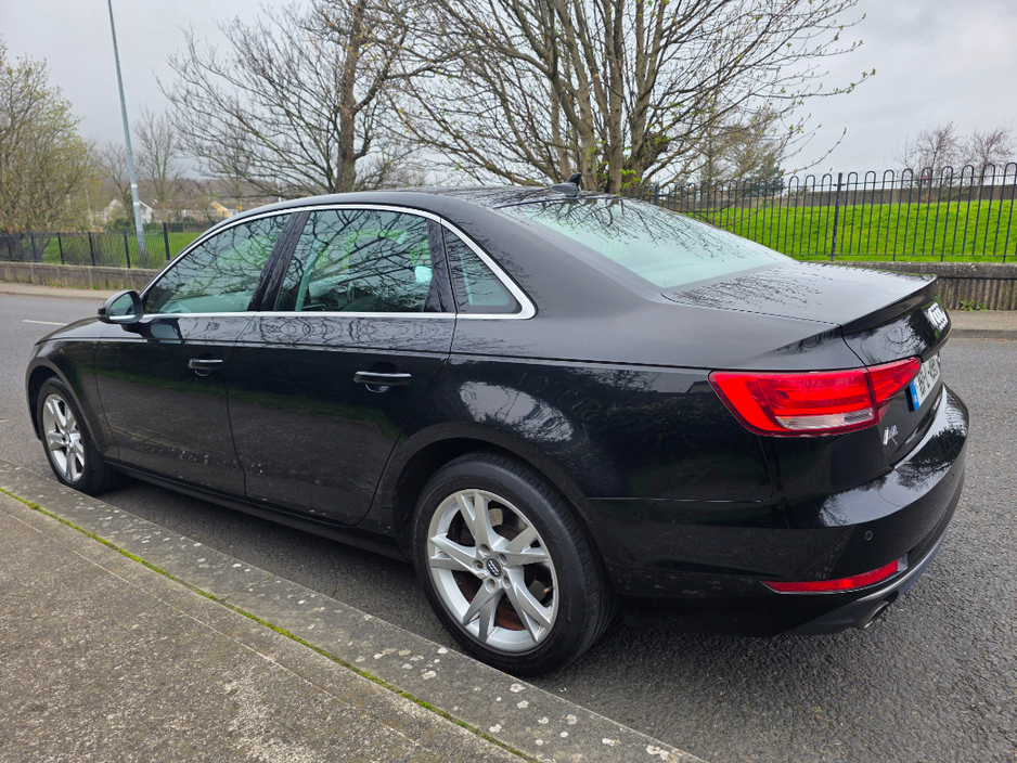 2016 Audi A4 - image 5