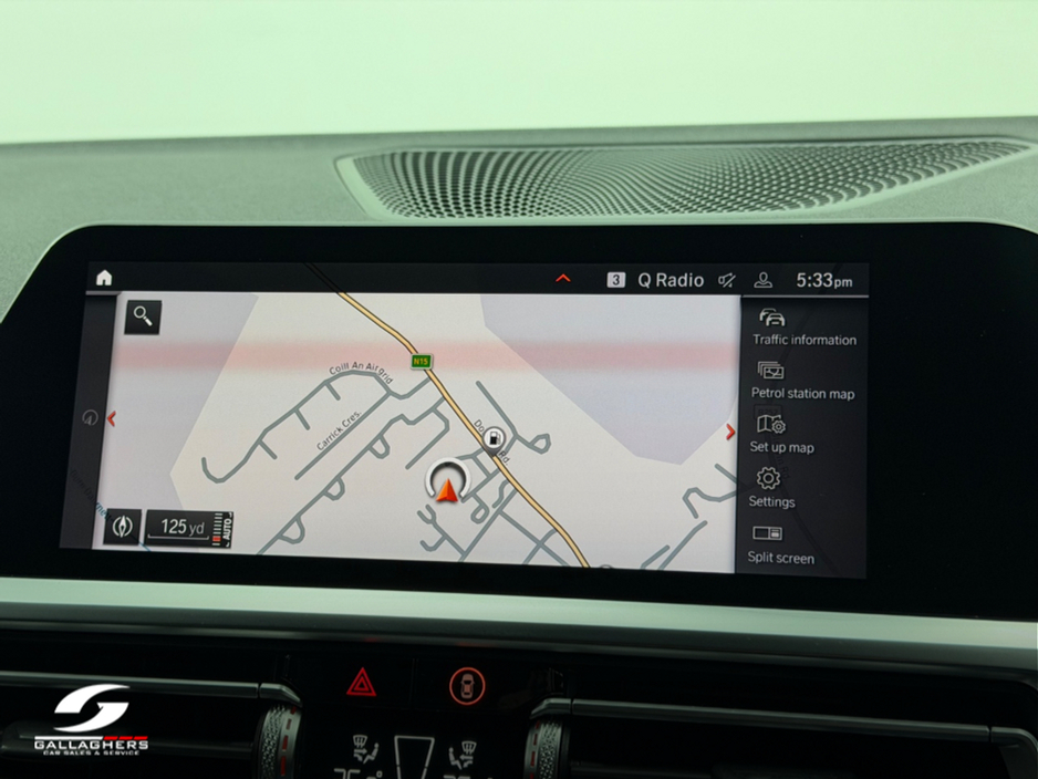 2021 BMW 3 Series - image 26