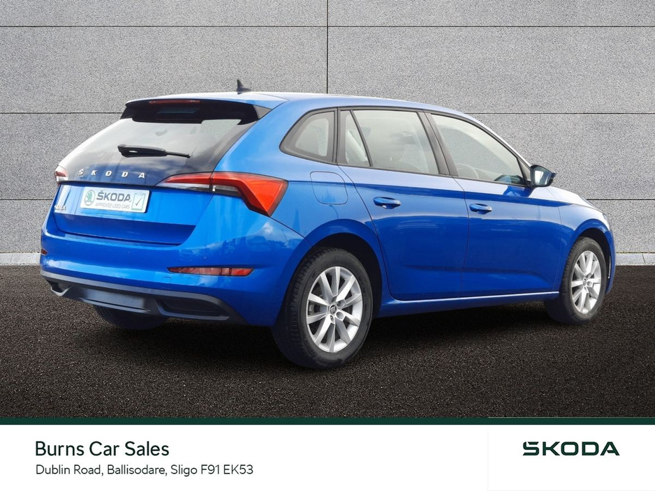 2022 Skoda Scala - image 3