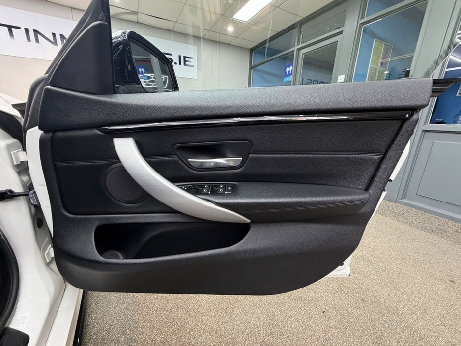 2019 BMW 4 Series - image 33